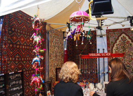Paddington Markets - Accommodation Main Beach 2