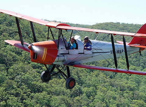 Tigermoth Joy Rides - Accommodation Main Beach 0