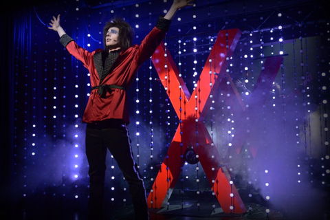 Draculas Cabaret Restaurant - Accommodation Main Beach 3