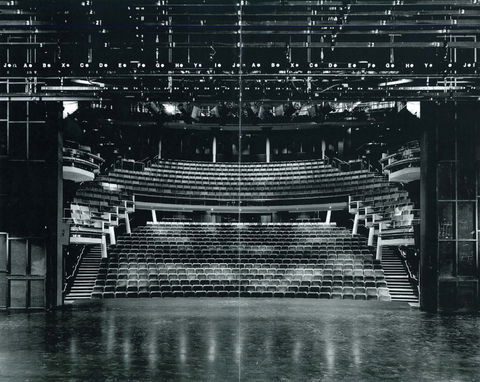 Roslyn Packer Theatre - Accommodation Main Beach 0