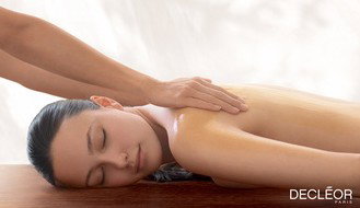 Aroma Beauty Therapy Clinic - Accommodation Main Beach 0