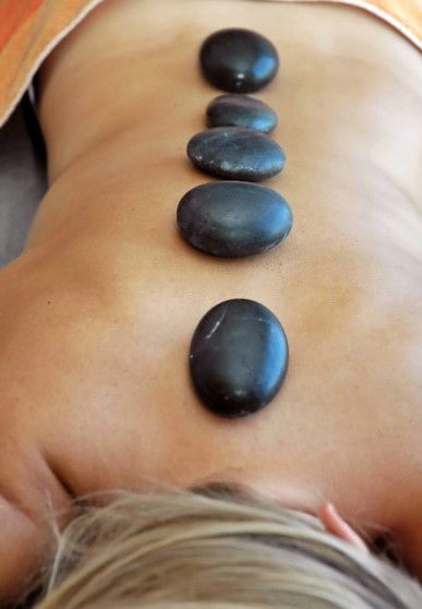 Agave Holistic Day Spa & Beauty - Accommodation Main Beach 1