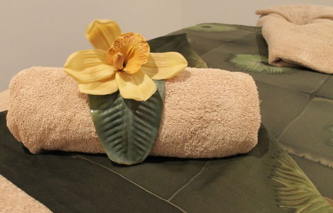 The Boardwalk Spa - Accommodation Main Beach 4