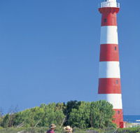 Point Moore Lighthouse - Accommodation Main Beach