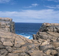 The Gap and Natural Bridge - Accommodation Main Beach