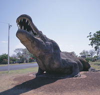 Crocodile Statue - Accommodation Main Beach