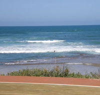 Flat Rocks - Accommodation Main Beach