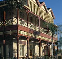 Bill Sewell Complex - Accommodation Main Beach
