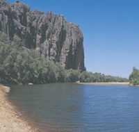 Napier Range - Accommodation Main Beach