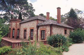 Old Government House - Accommodation Main Beach 0