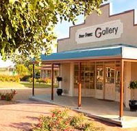 Peter Franz Fine Art Gallery - Accommodation Main Beach