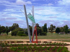 Counterbalance - Accommodation Main Beach 0