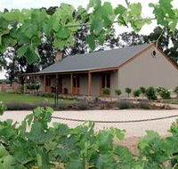 VineCrest Fine Barossa Wine - Accommodation Main Beach