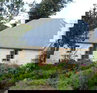 dingley dell cottage - Accommodation Main Beach