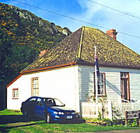 Joe Lyons Cottage - Accommodation Main Beach