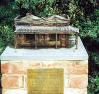 Sculpture Of Beetaloo Reservoir Hotel - Accommodation Main Beach