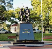 Vietnam War Memorial - Accommodation Main Beach