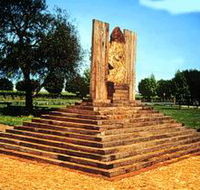 The Coonawarra Park - Accommodation Main Beach