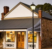 Hither and Yon Wines - Accommodation Main Beach