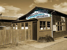  Accommodation Main Beach
