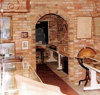 Bligh Museum of Pacific Exploration - Accommodation Main Beach