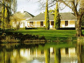  Accommodation Main Beach