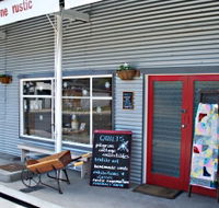 Gone Rustic - Accommodation Main Beach