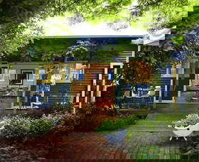  Accommodation Main Beach