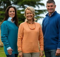 Casaveen Knitwear - Accommodation Main Beach