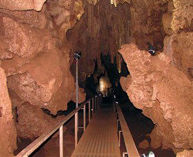 Cutta Cutta Caves Nature Park - Accommodation Main Beach 0