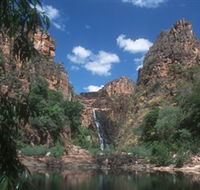 Twin Falls - Accommodation Main Beach