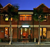 The Crosstown Eating House - Accommodation Main Beach