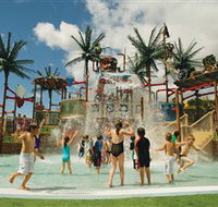 Wet 'n' Wild Water World - Accommodation Main Beach
