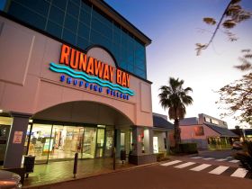Runaway Bay Shopping Village - Accommodation Main Beach 0