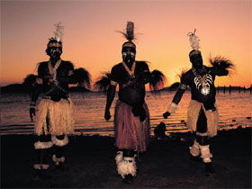 Gab Titui Cultural Centre - Accommodation Main Beach 0