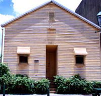 Waterside Workers Hall - Accommodation Main Beach