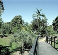 Ingham Memorial Gardens - Accommodation Main Beach