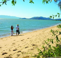Bushland Beach - Accommodation Main Beach