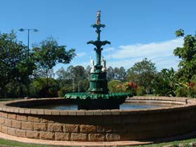 Band Rotunda And Fairy Fountain - Accommodation Main Beach 0