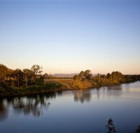 Lake Wivenhoe - Accommodation Main Beach