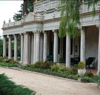 Beleura - The House  Garden - Accommodation Main Beach