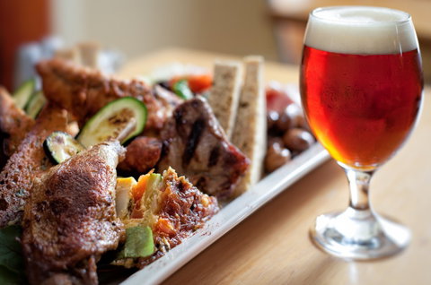 Holgate Brewhouse At Keatings Hotel - Accommodation Main Beach 3