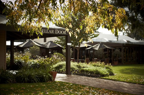Brown Brothers Milawa Vineyard - Accommodation Main Beach 2