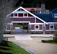 Ocean Eight Vineyard  Winery - Accommodation Main Beach