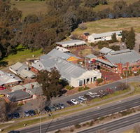 Gateway Village - Accommodation Main Beach