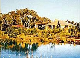  Accommodation Main Beach