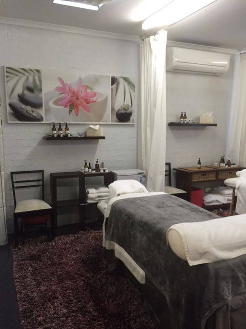 Aromatherapy In Action - Accommodation Main Beach 0