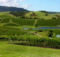 Crooked River Winery - Accommodation Main Beach
