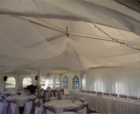 Roses Vineyard At Innes View - Accommodation Main Beach 6