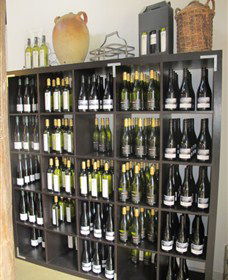 Bou-saada Vineyard And Wines - Accommodation Main Beach 2